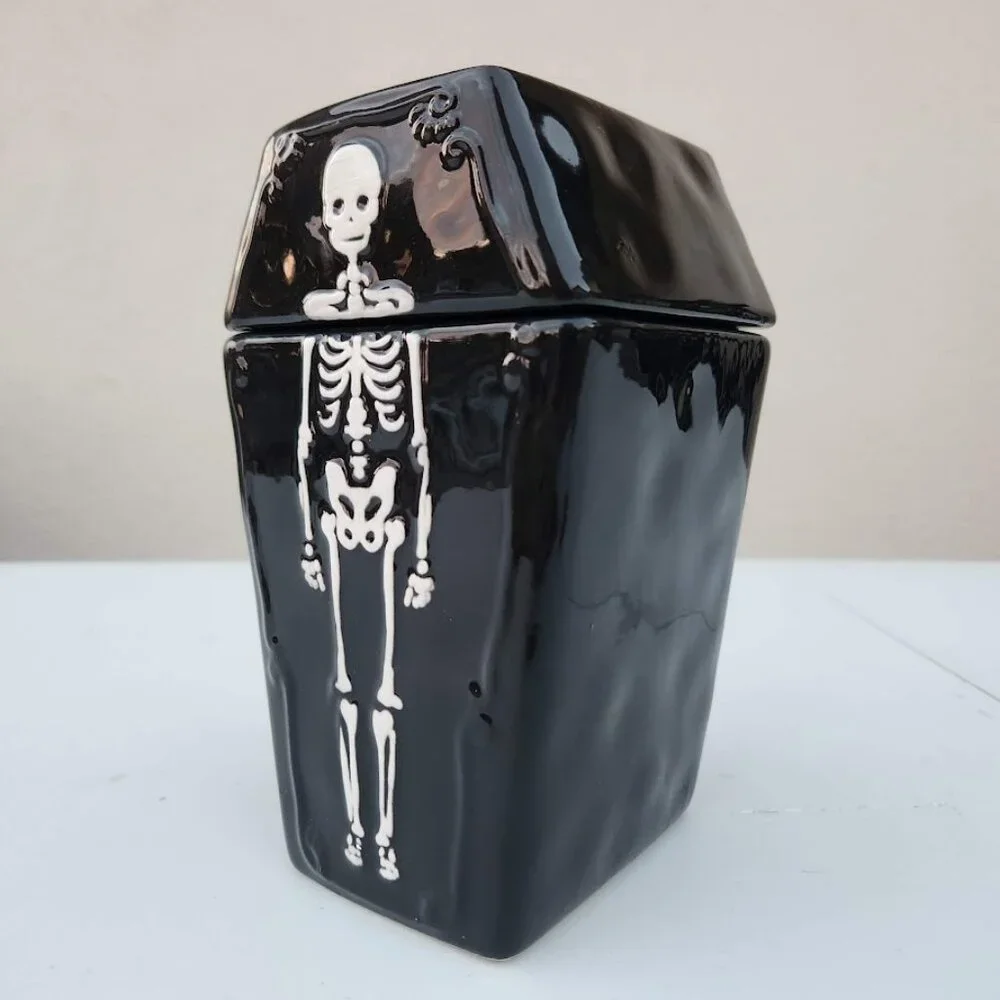 NEW Ceramic Coffin Jar Bathroom Decor Black Goth Skeleton Party Decorations Goth